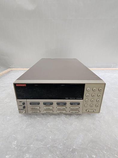 Used KEITHLEY 7001 SWITCH SYSTEM
