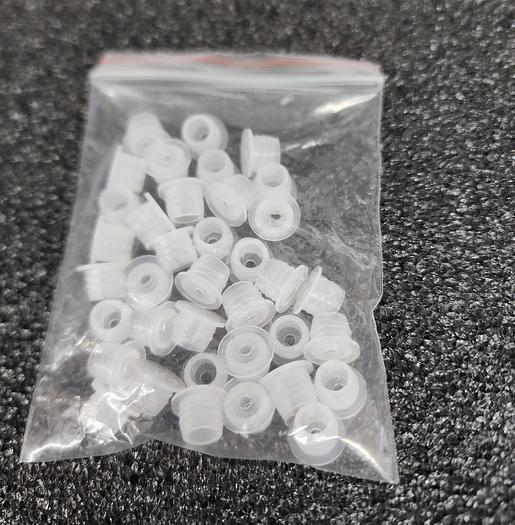 Used WHITE PLUGS