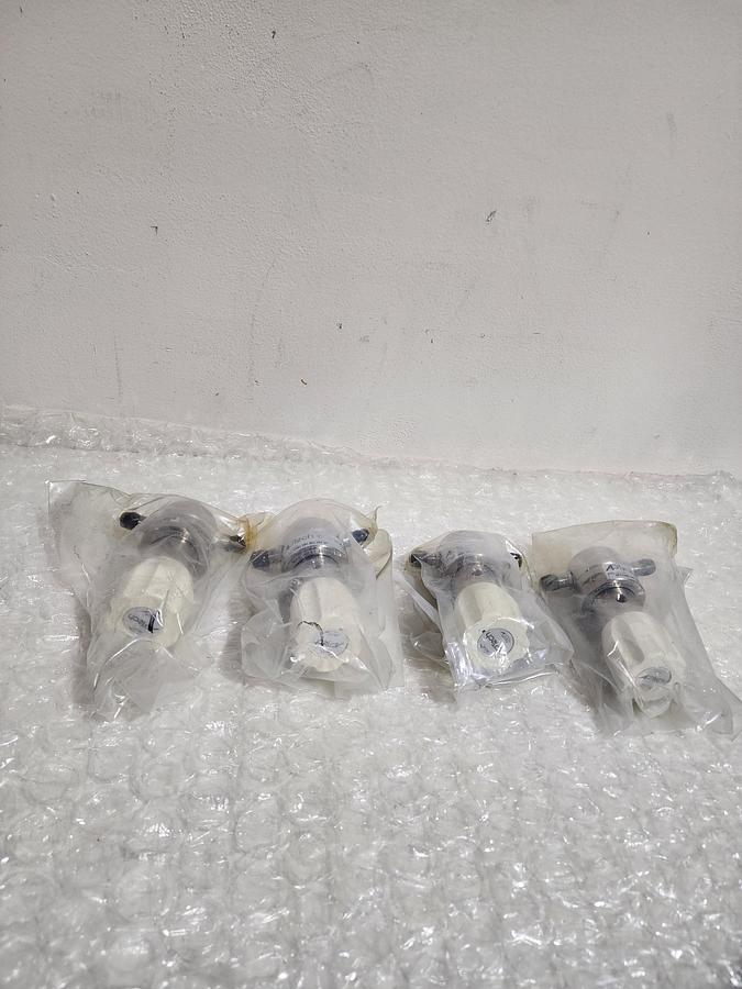 Used APTECH GAS REGULATOR AP1006SM