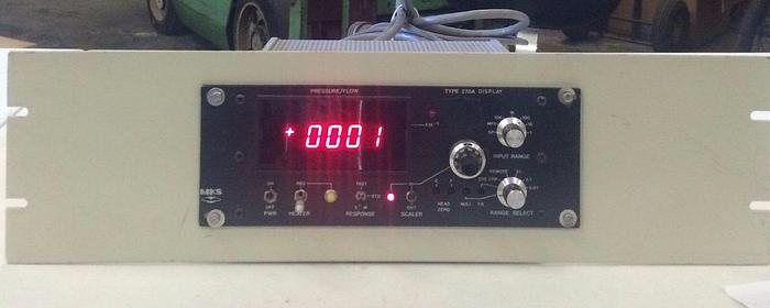 Used MKS TYPE 270 PRESSURE/FLOW