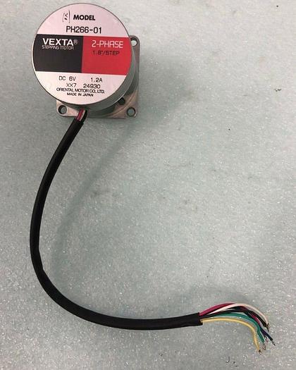 Used VEXTA STEPPING MOTOR PH266-01