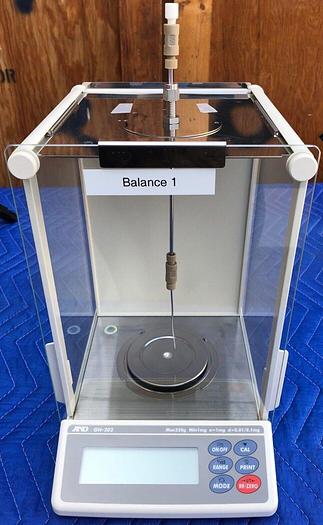 Used AND GH-202 Max 220g ANALYTICAL BALANCE