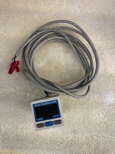 Used SMC PRESSURE KPA ZSE30-T1-25-M