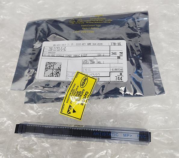 Used 296-21753-5-ND IC OSC SINGLE TIMER 100KHZ 8-DIP