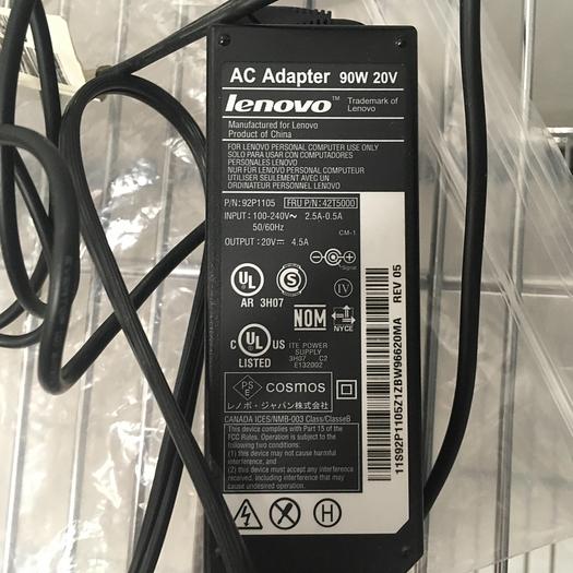 Used AC ADAPTER LENOVO 92P1105 90W