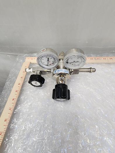 Used VERIFLO REGULATOR DSG752 200PSI - 4000 PSI