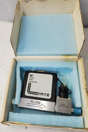 Used MKS INSTRUMENTS 43079-1A 200 SCCM N2 MASS FLOW CONTROLLER