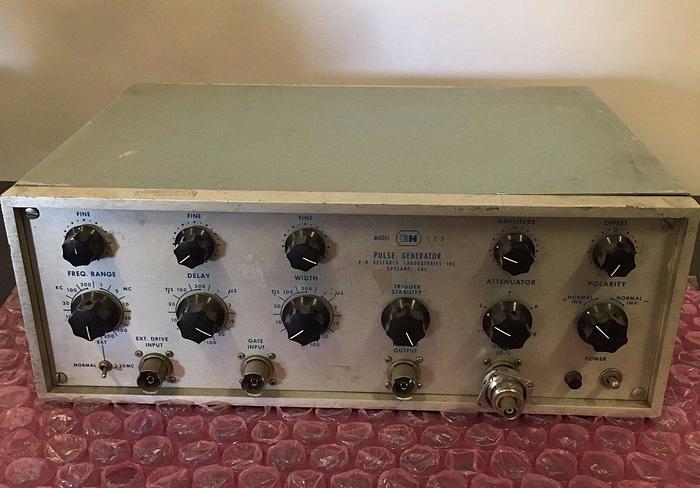 Used E-H Research Laboratories Pulse Generator Model 122